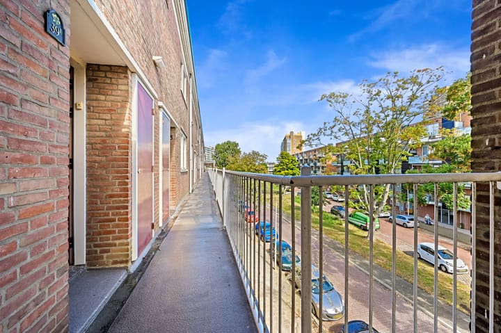 Appartement te koop: Van der Lelijstraat 39I, Delft