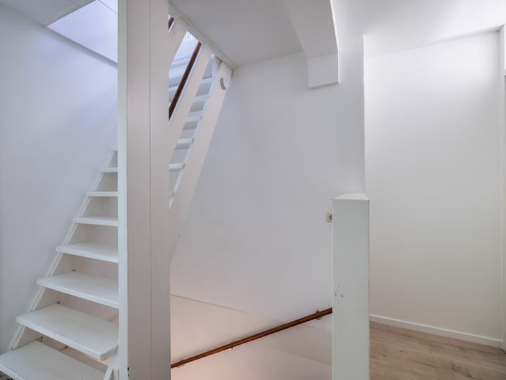 Tussenwoning te koop: Lissenvaart 37, Zoetermeer