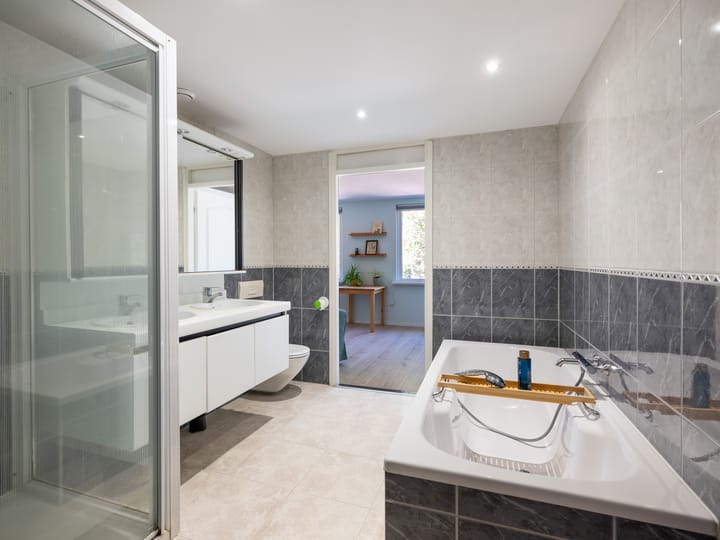 Tussenwoning te koop: Lissenvaart 37, Zoetermeer