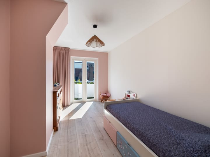 Tussenwoning te koop: Lissenvaart 37, Zoetermeer