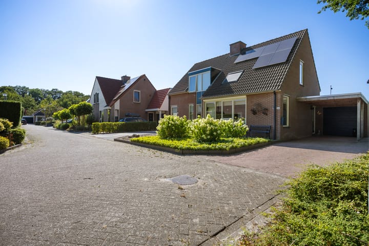 Foto 2 van Voeghouten 22