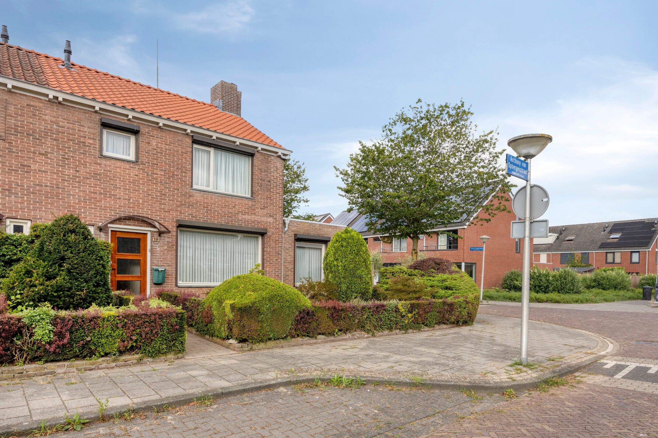 Foto 48 van Anthony van Opbergenstraat 19