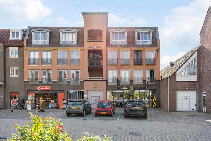 Foto 4 van Sint Jansplein 8-F
