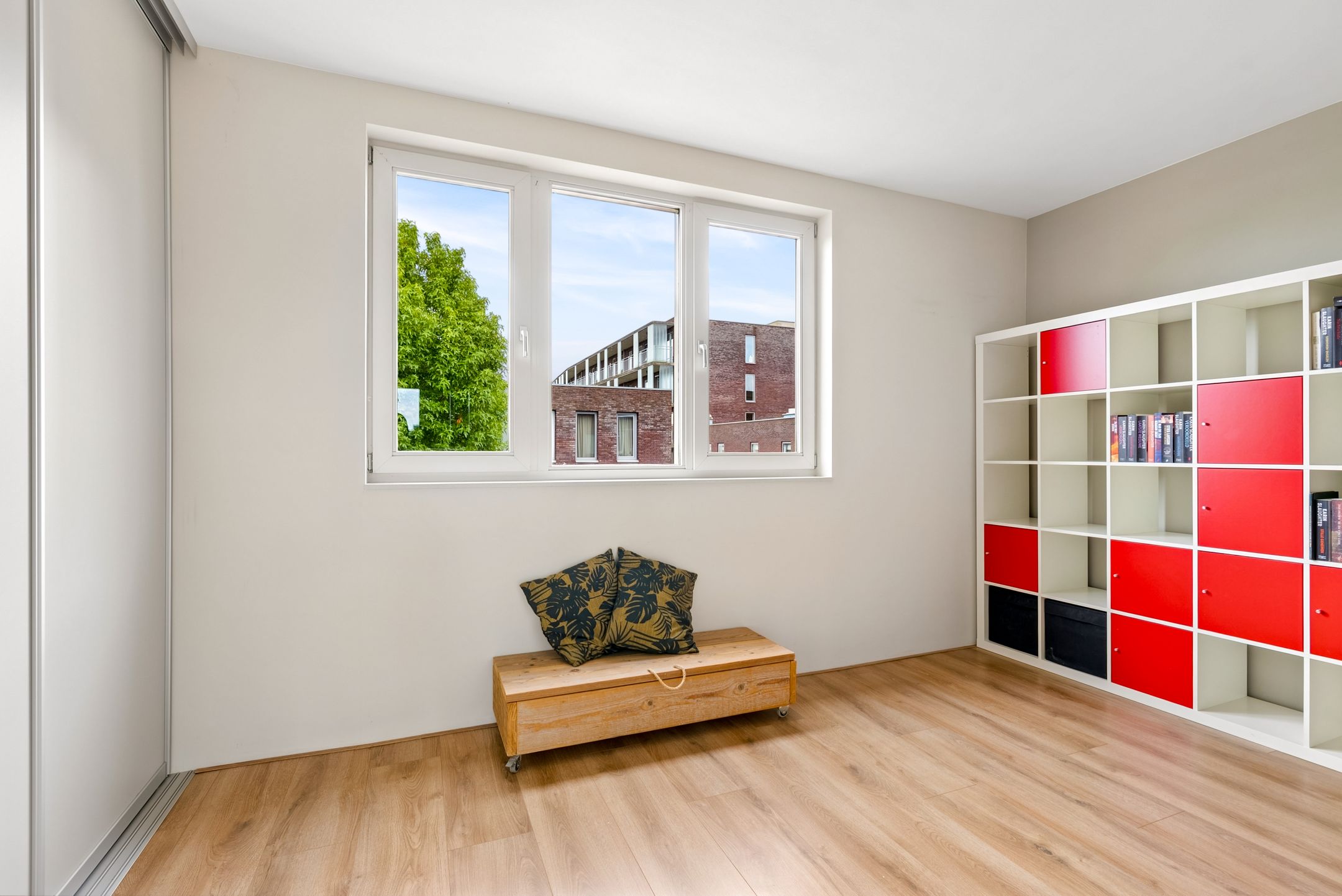 Photo 36 of Luxemburgstraat 65