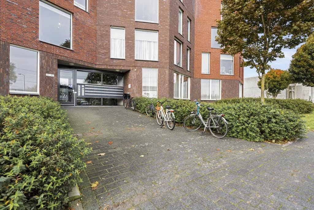 Photo 27 of Spoorlaan 61