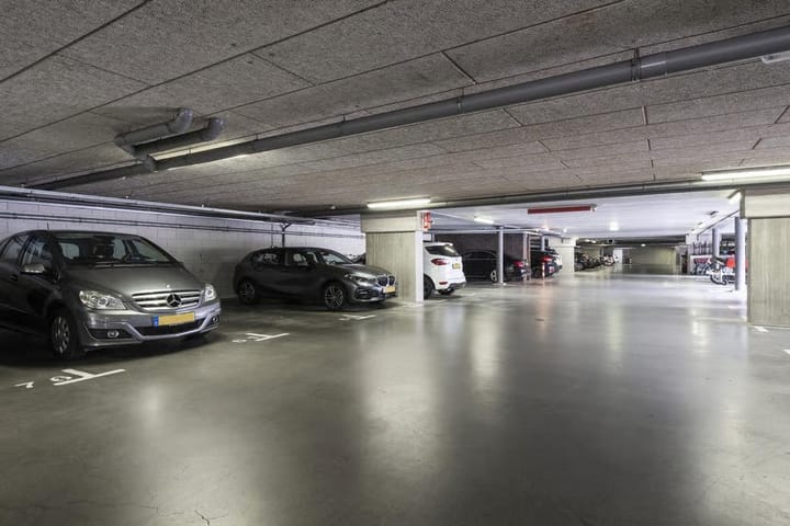 Photo 3 of Spoorlaan 61