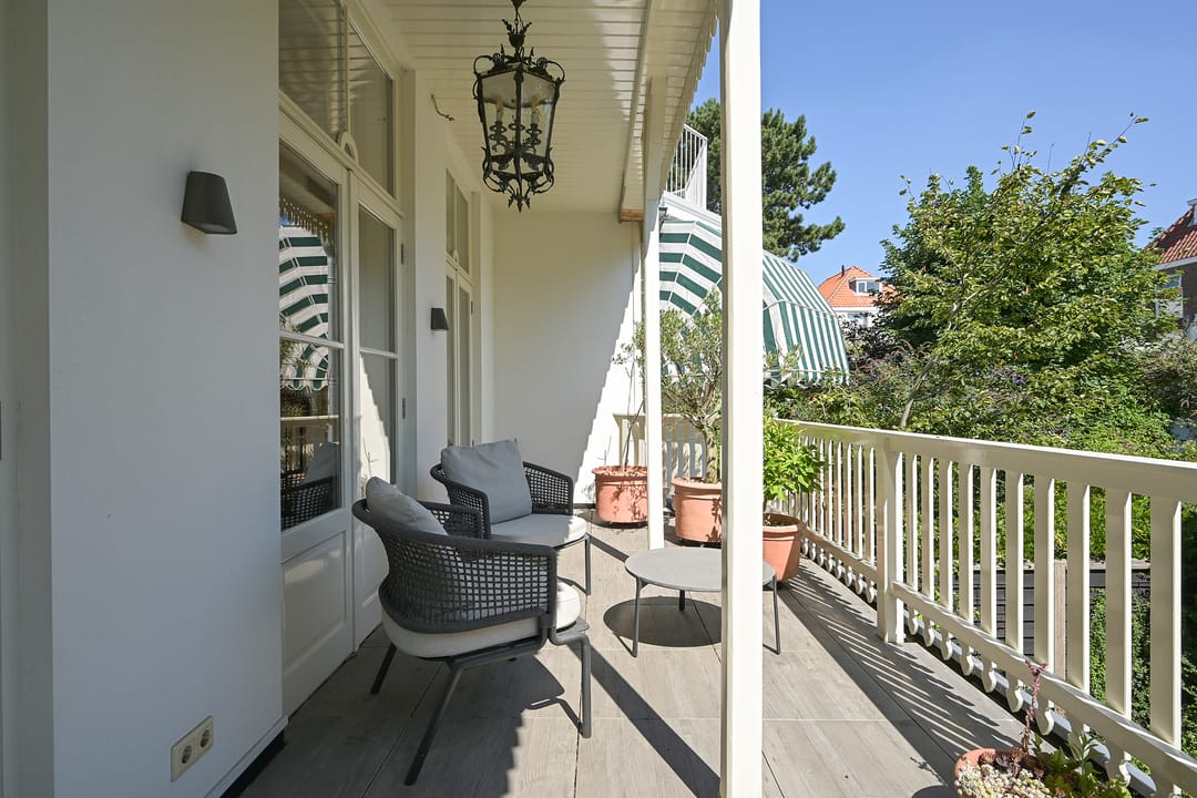 Foto 46 van Riouwstraat 83