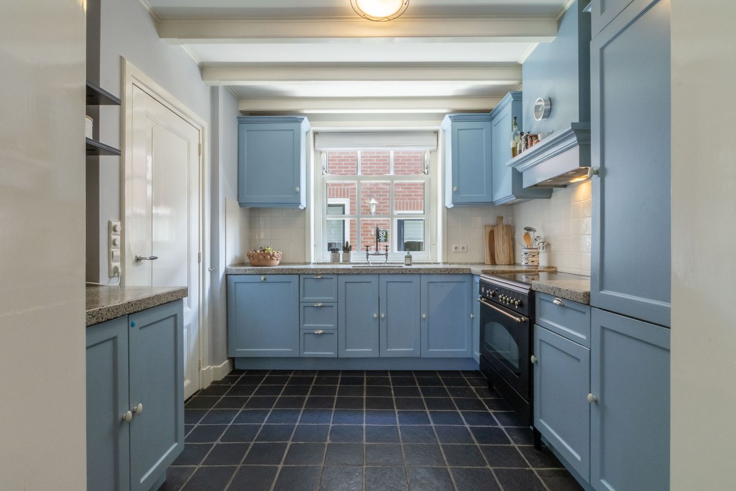 Photo 10 of Dorpsstraat 47