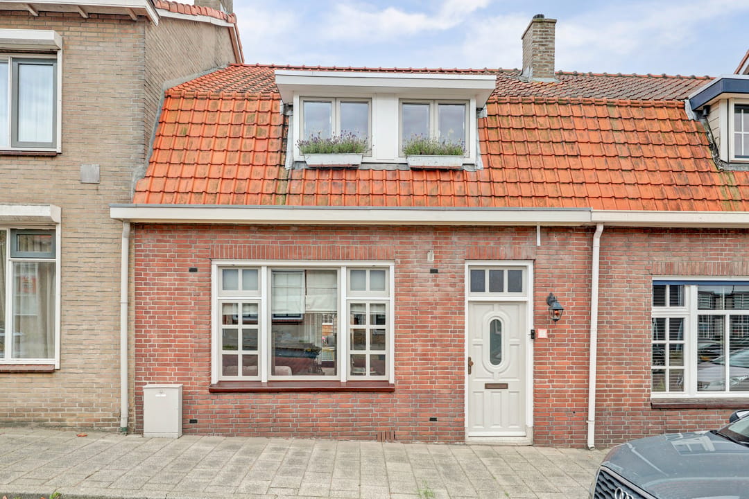 Photo 8 of Bosstraat 7