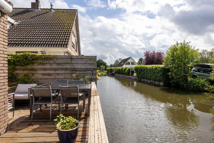 Photo 3 of Zuidereinde 178