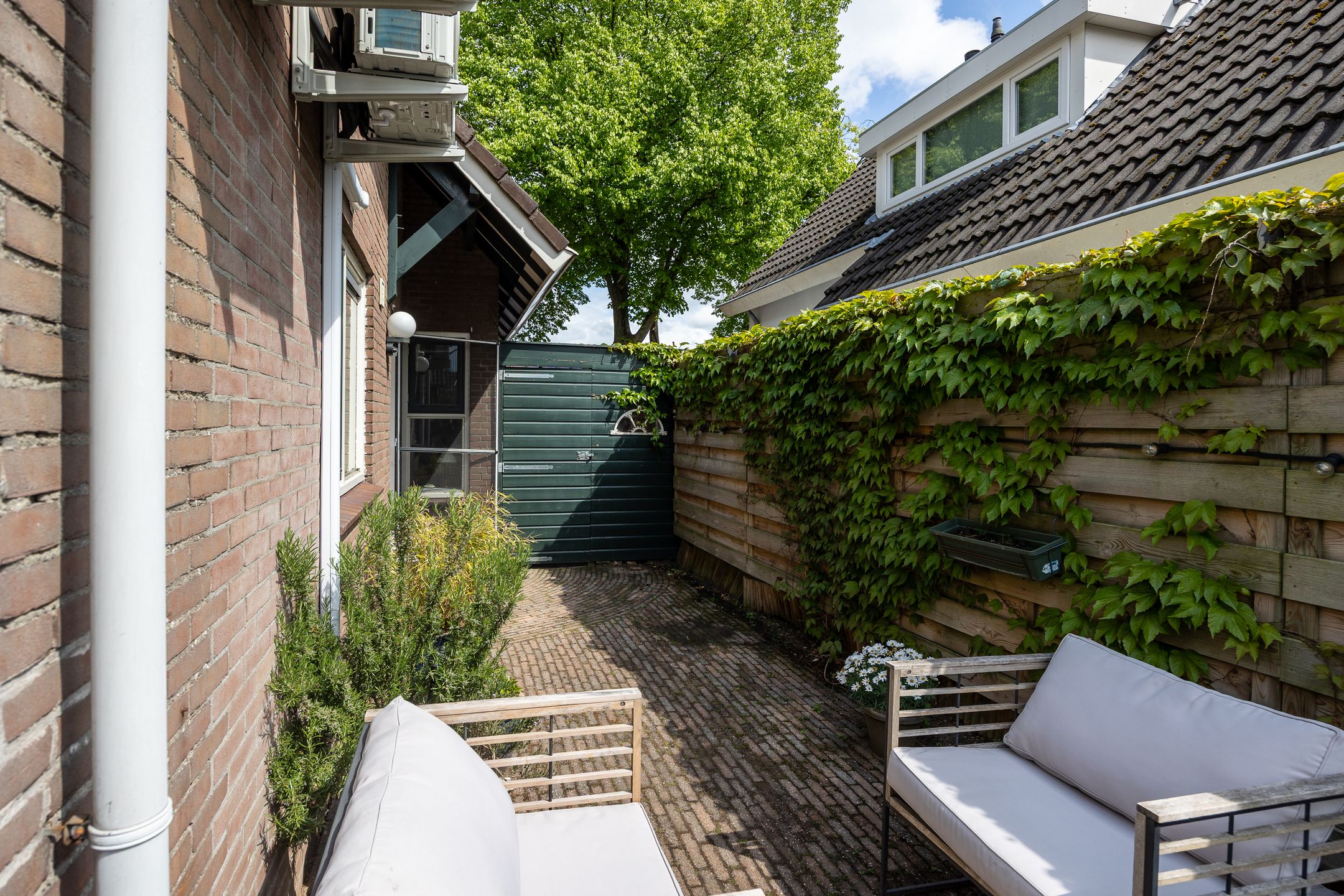 Photo 24 of Zuidereinde 178