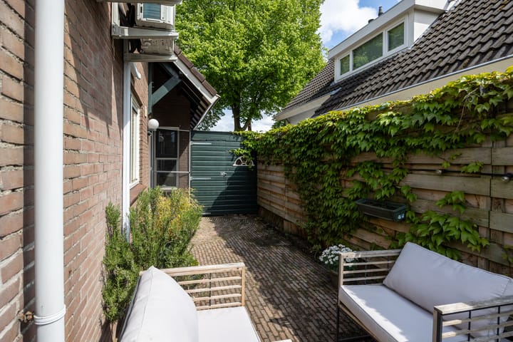 Twee-onder-één-kap te koop: Zuidereinde 178, 'S-Graveland