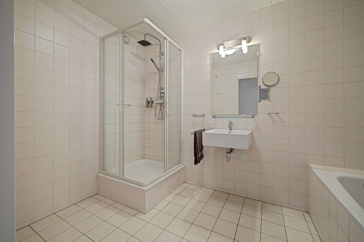 Photo 14 of Beukenstuklaan 7