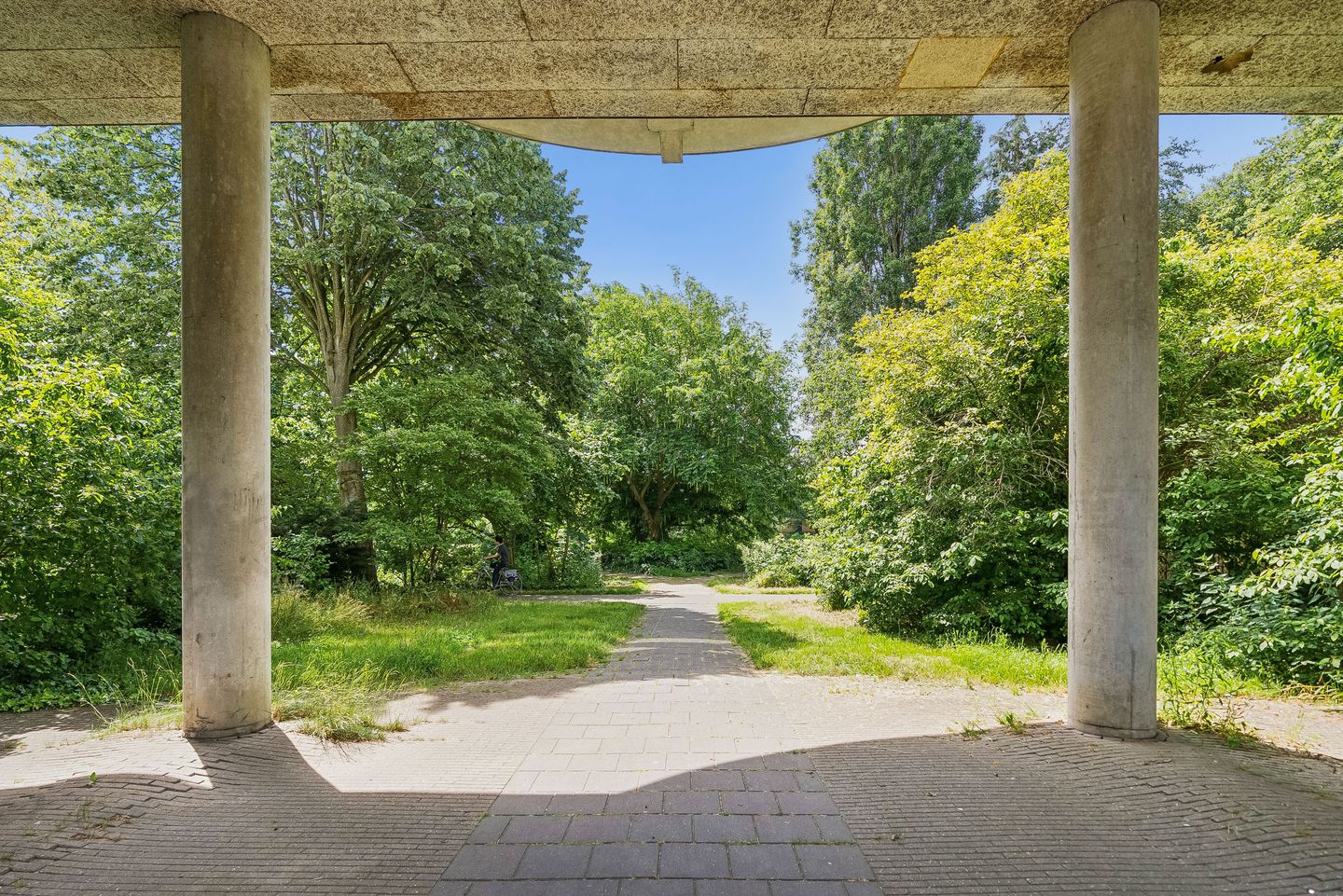 Photo 34 of Gitaarstraat 99