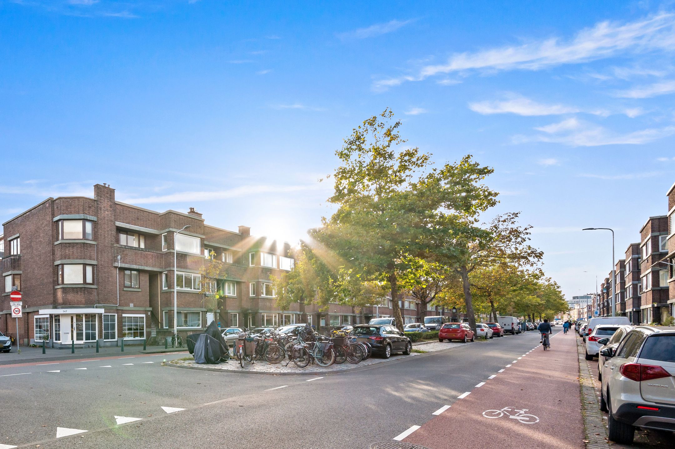 Photo 39 of Van der Wyckstraat 8