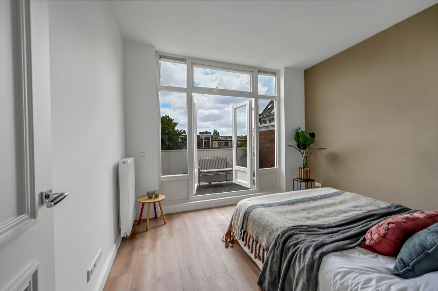 Photo 14 of Weimarstraat 234-A