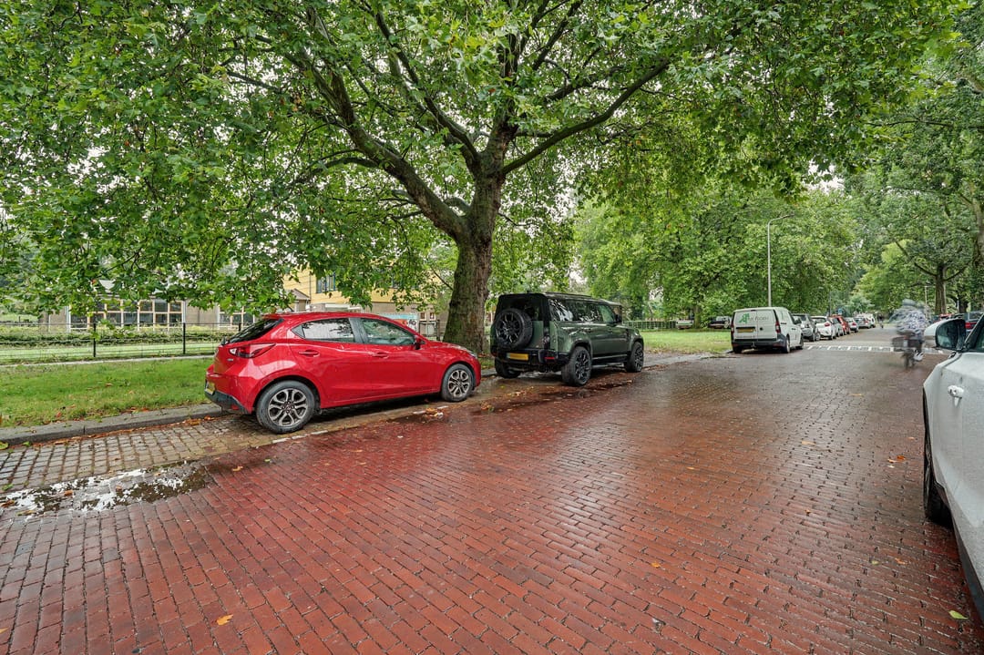 Photo 41 of Thorbeckestraat 52-1