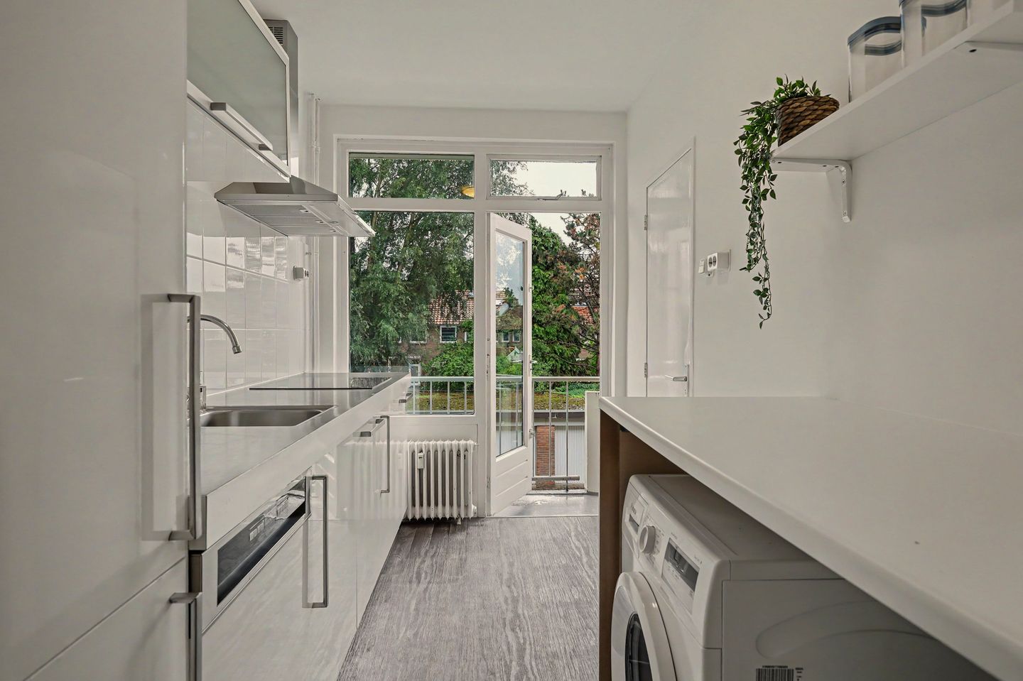 Photo 14 of Thorbeckestraat 52-1