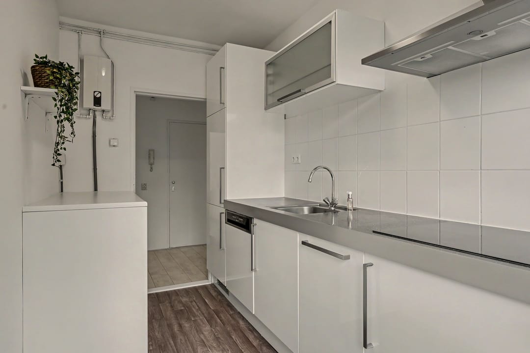 Photo 16 of Thorbeckestraat 52-1