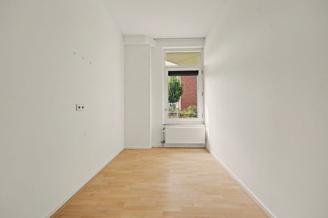 Photo 22 of Oever 5