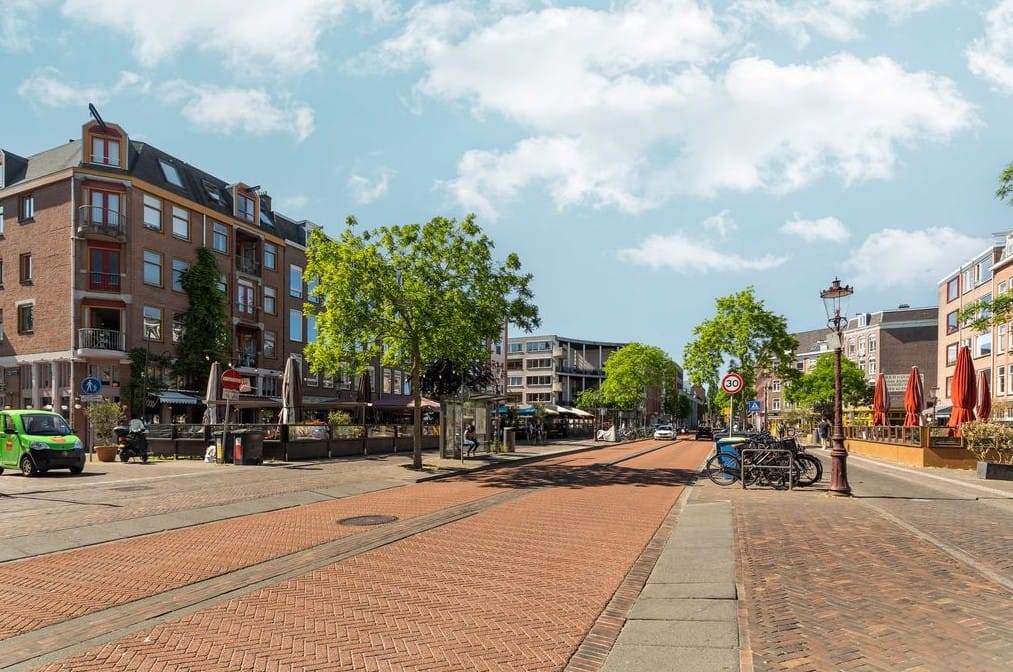 Photo 23 of Vrolikstraat 315-1A