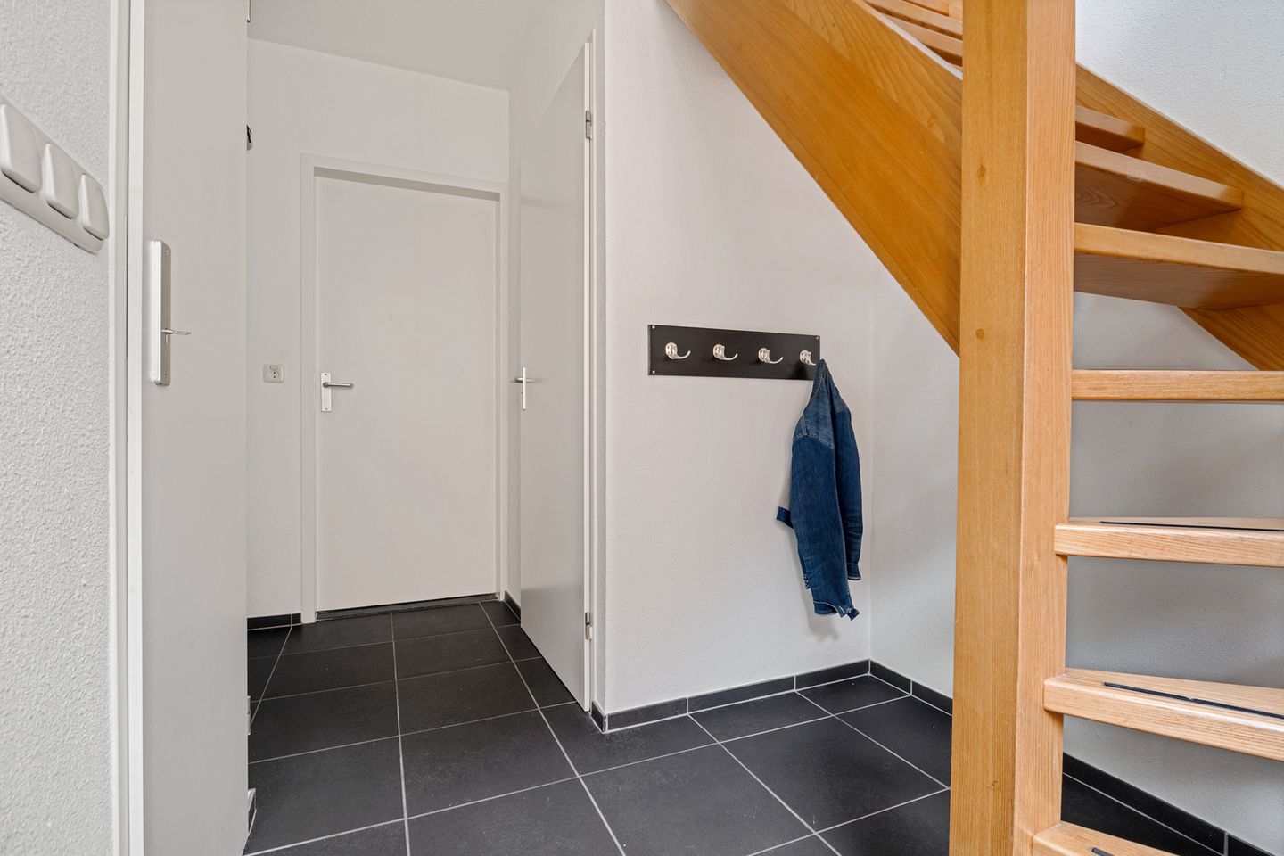 Foto 5 van Staartmees 23