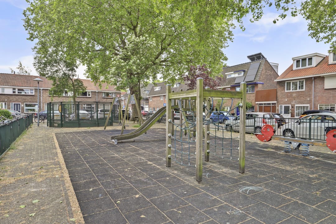 Foto 37 van St.-Willibrordusstraat 1-BS