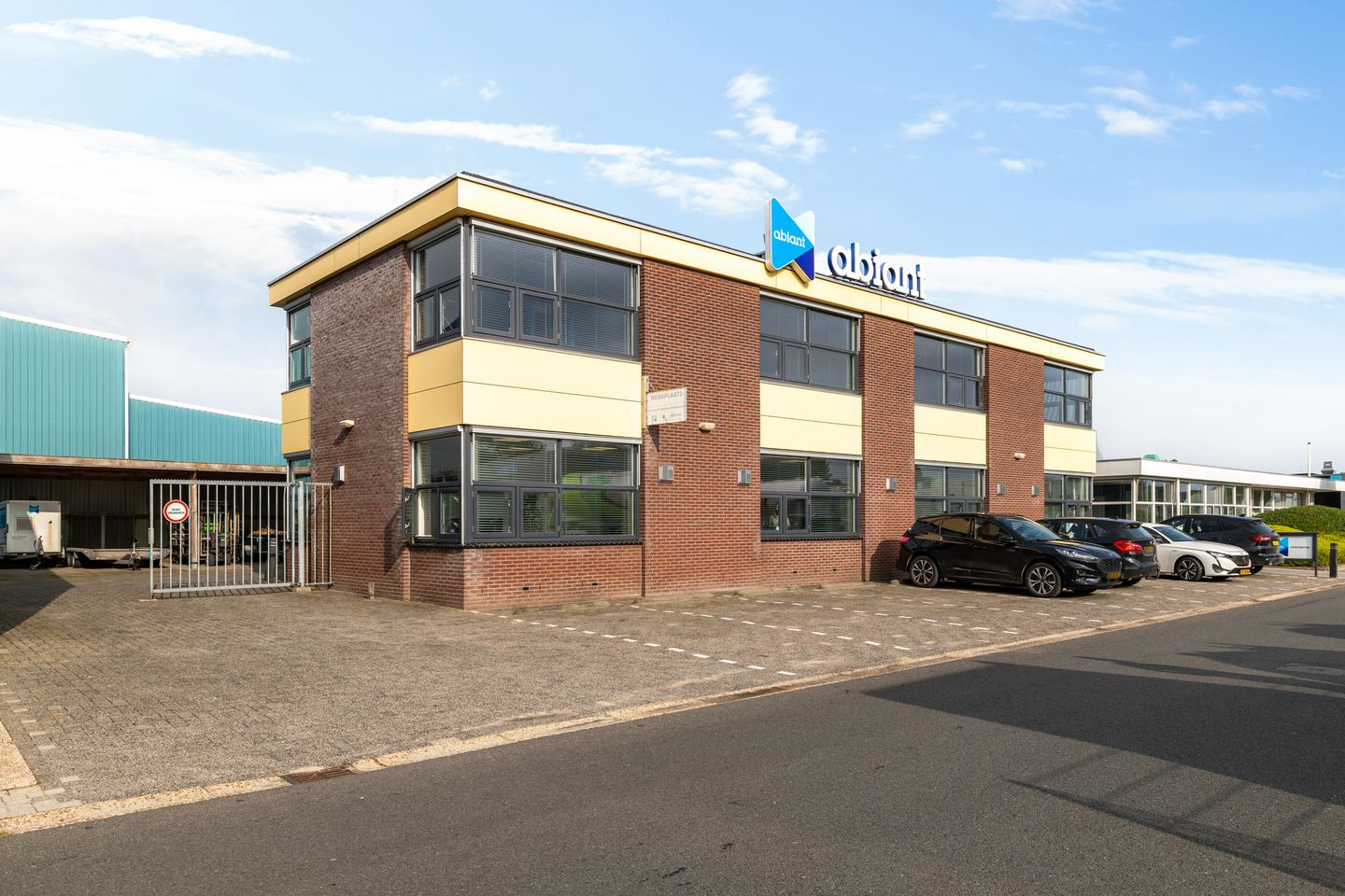 View photo 1 of Industrieweg 39