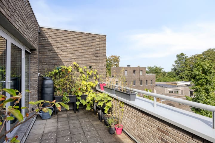 Tussenwoning te koop: Wisselslag 5, Breda