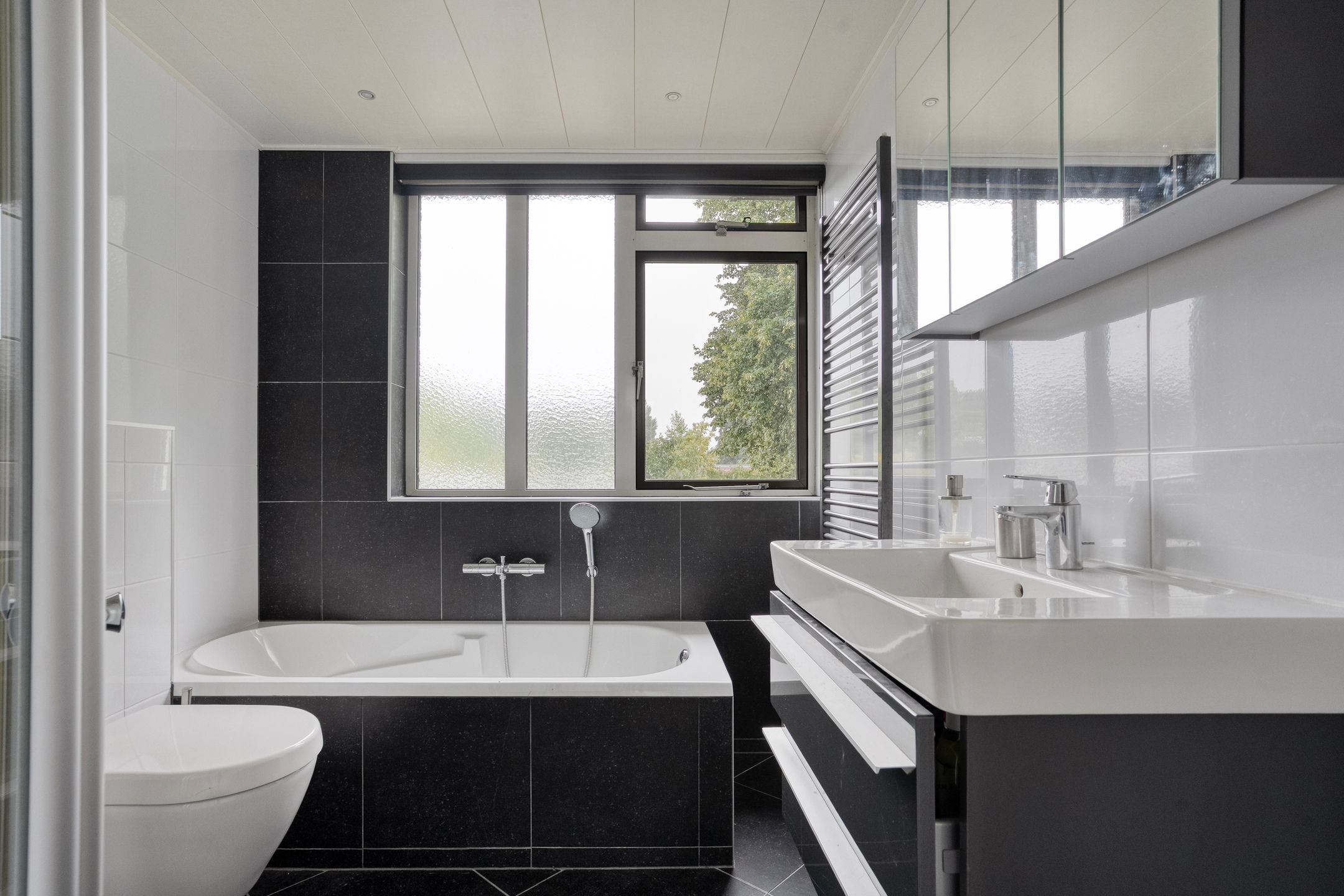 Photo 27 of Zenegroen 23