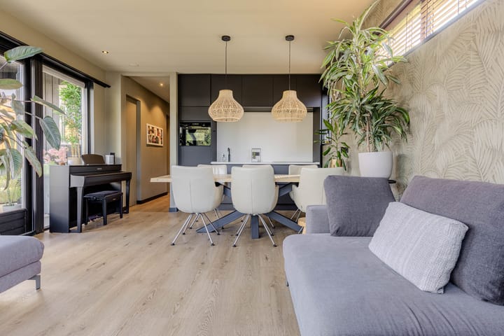 Vrijstaande woning te koop: Oude Badweg 90, Eelderwolde