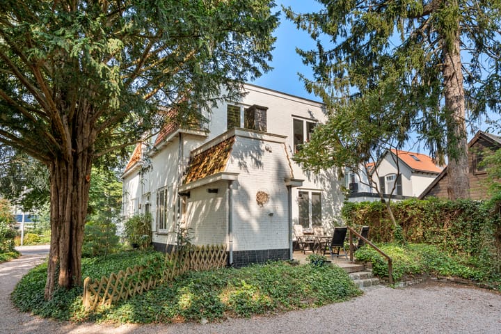 Photo 2 of Bovenweg 17