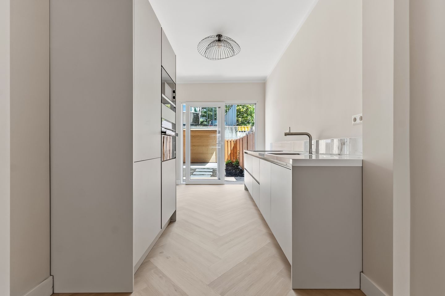 Photo 10 of Van den Boschstraat 232