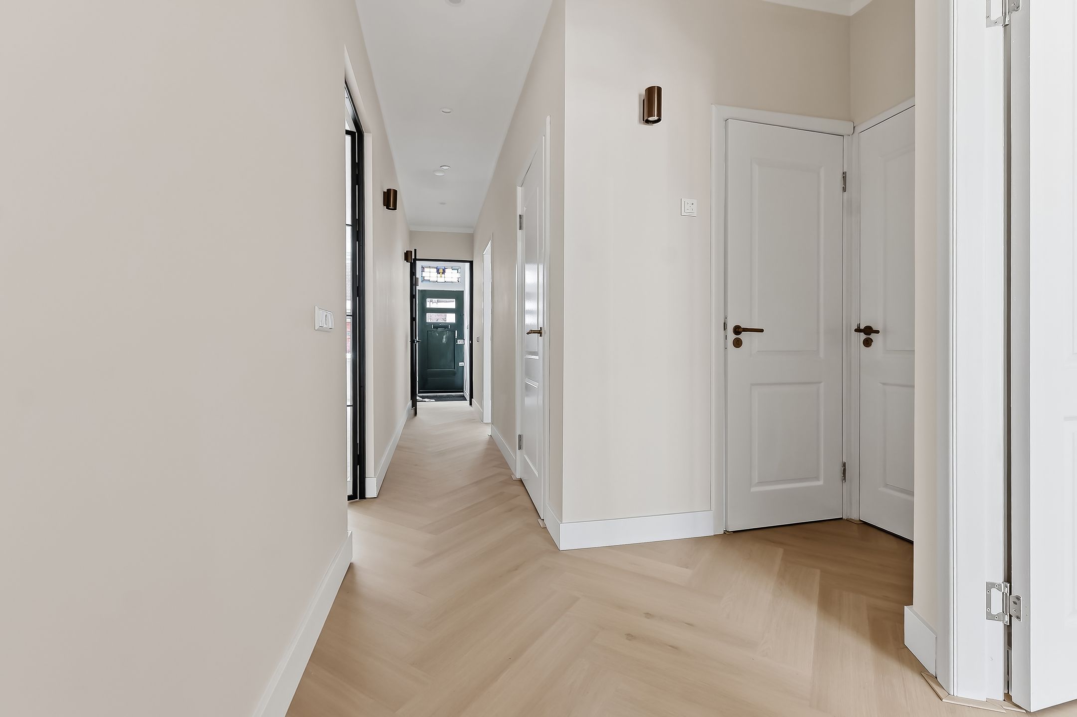 Photo 21 of Van den Boschstraat 232
