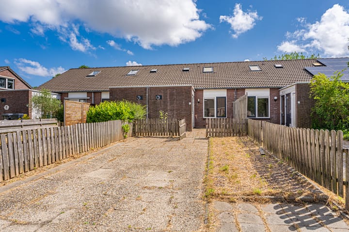 Tussenwoning te koop: Eendenkooi 5, Delfzijl
