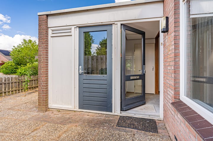 Tussenwoning te koop: Eendenkooi 5, Delfzijl