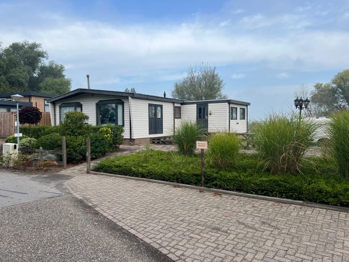 Vrijstaande woning te koop: Hoge Maasdijk 57, Andel