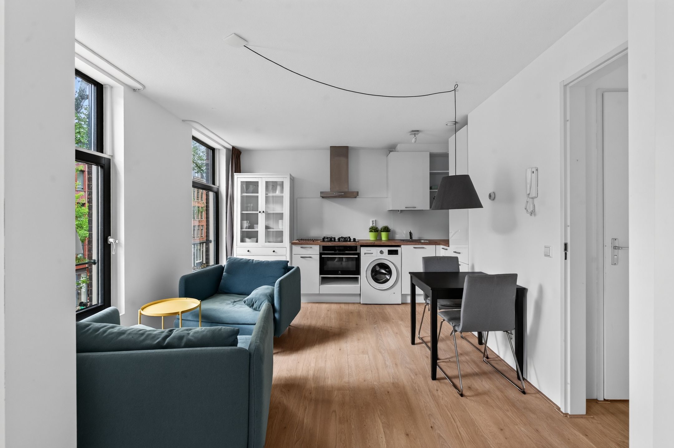 Photo 6 of Czaar Peterstraat 150-B