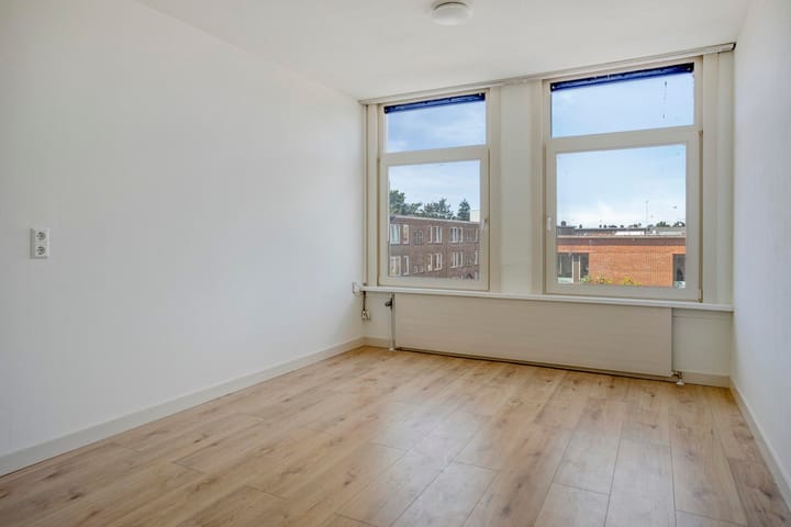 Photo 4 of Spionkopstraat 76