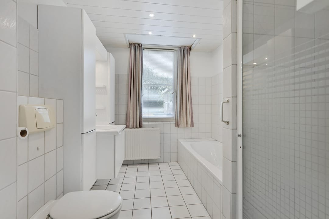 Photo 32 of Sebbeleestraat 6