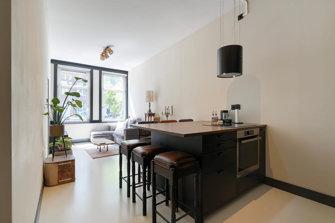 Photo 11 of Frederik Hendrikstraat 2