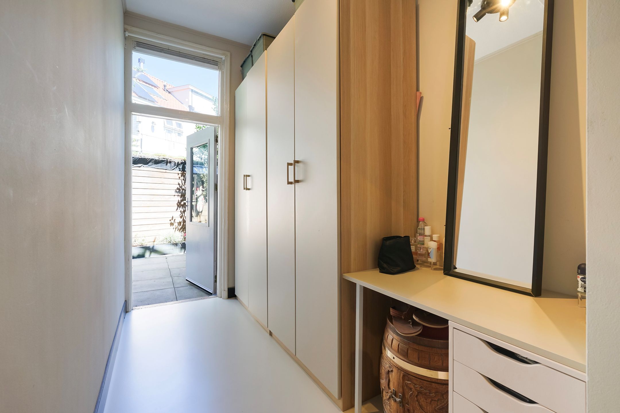 Photo 18 of Frederik Hendrikstraat 2