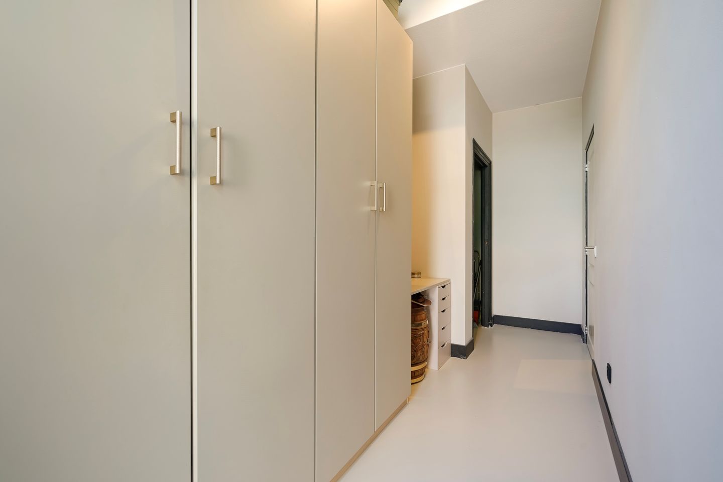 Photo 19 of Frederik Hendrikstraat 2