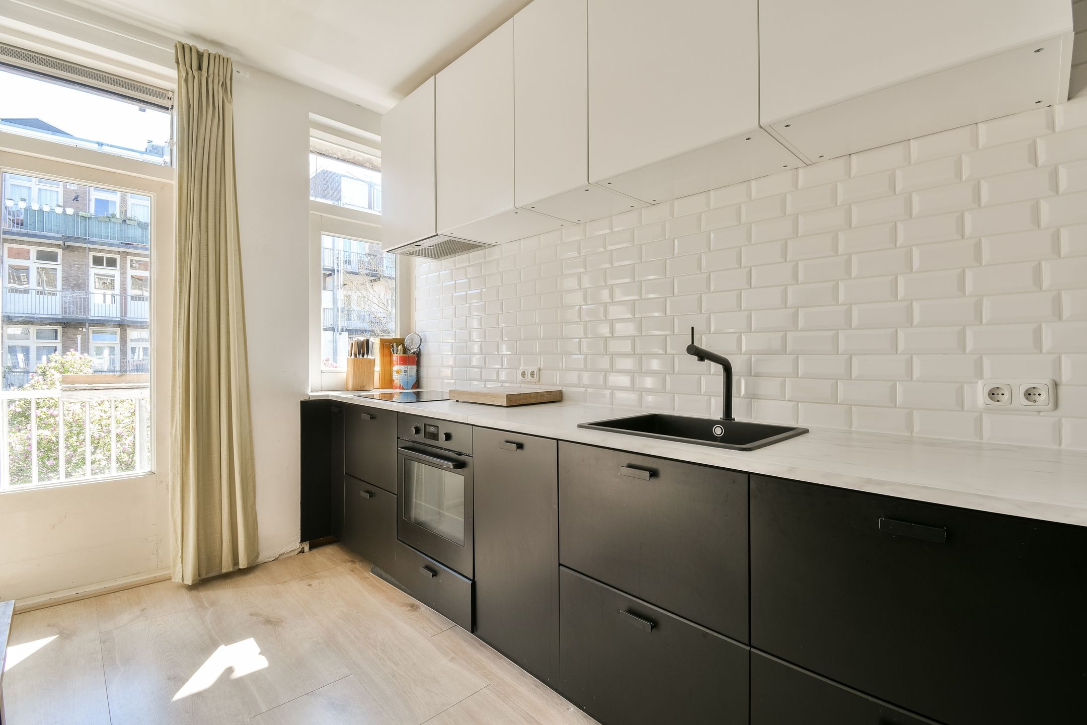 Photo 6 of Hillegomstraat 19-1