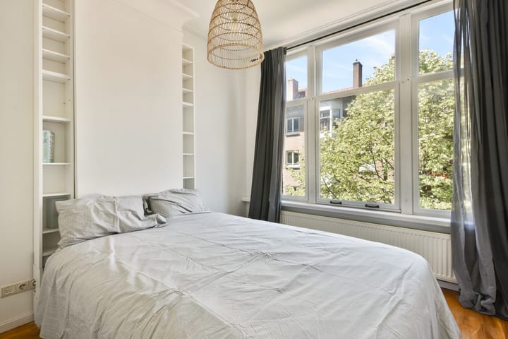 Studio te koop: Tolstraat 42-2, Amsterdam