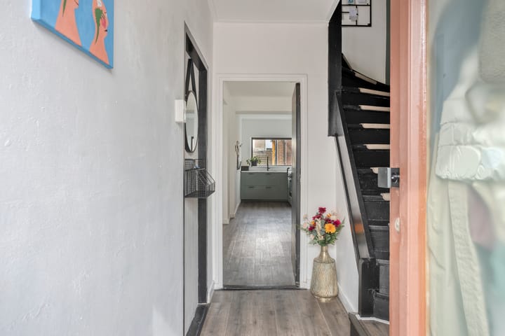 Twee-onder-één-kap te koop: Margrietstraat 7, Nuth