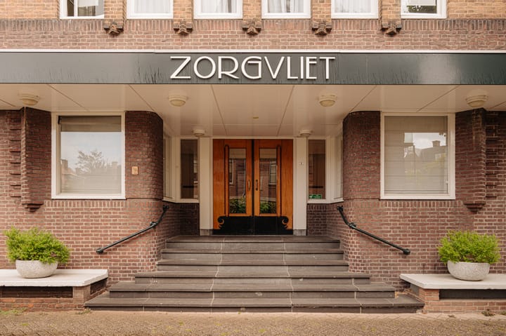 Photo 4 of Alexander Gogelweg 51