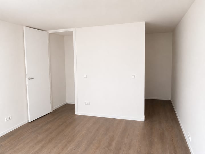 Tussenwoning te koop: Kerkstraat 16A, Bussum