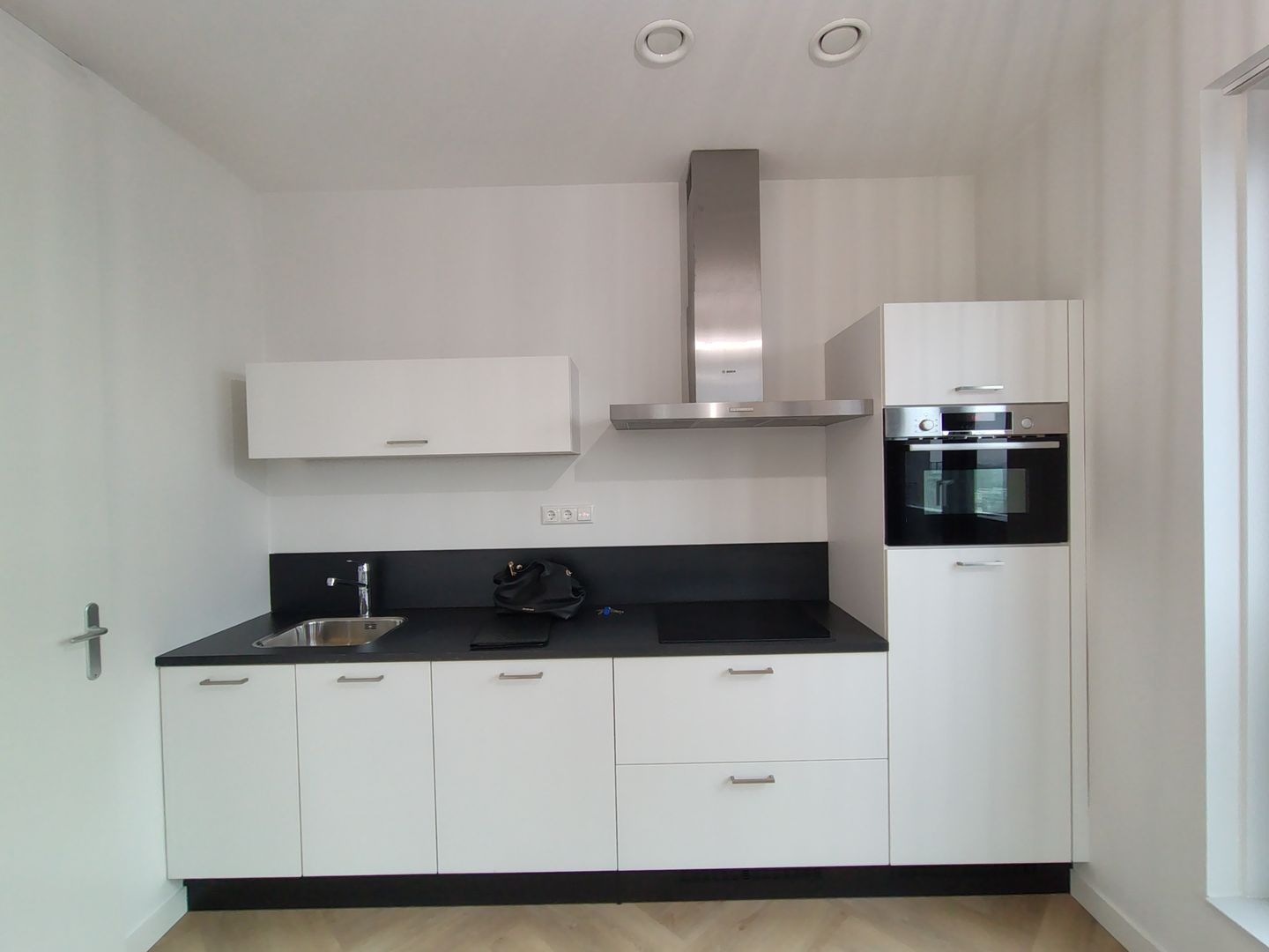 Foto 4 van Niemeyerstraat 233