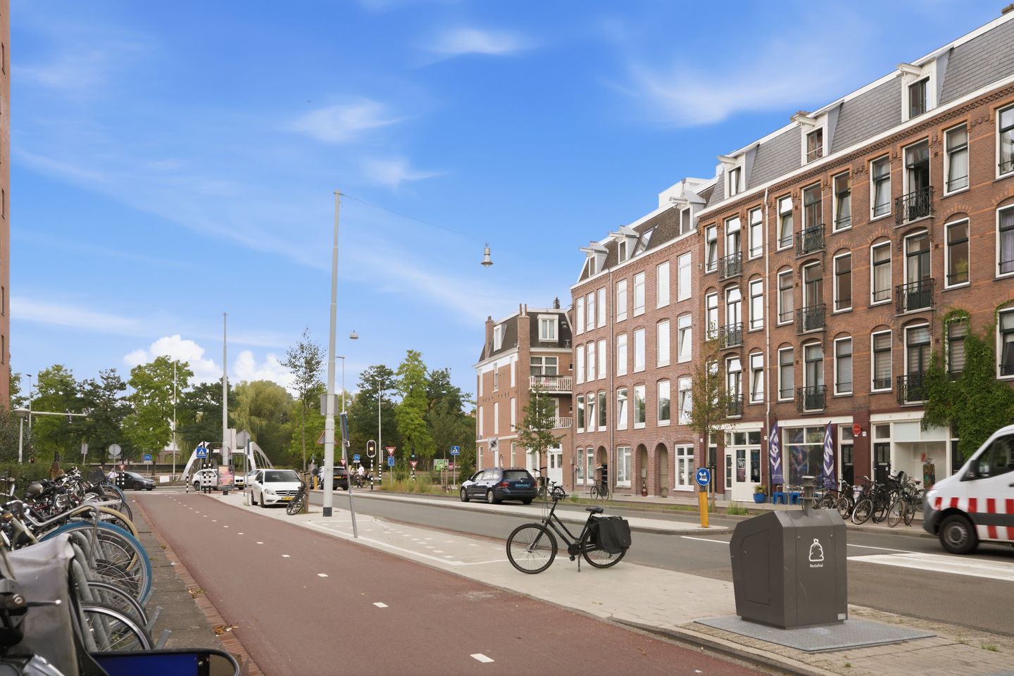 Photo 34 of Van Hallstraat 15-3